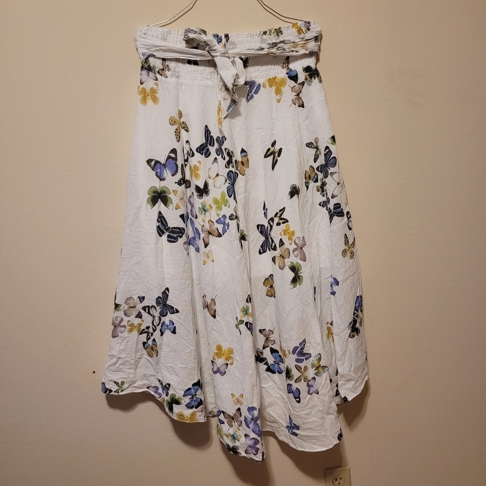 SACRED Threads White with Butterflies Skirt size‎ small